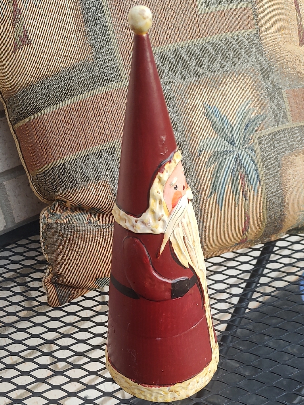 Santa Cone Holiday Figurine - - Picture 6 of 7